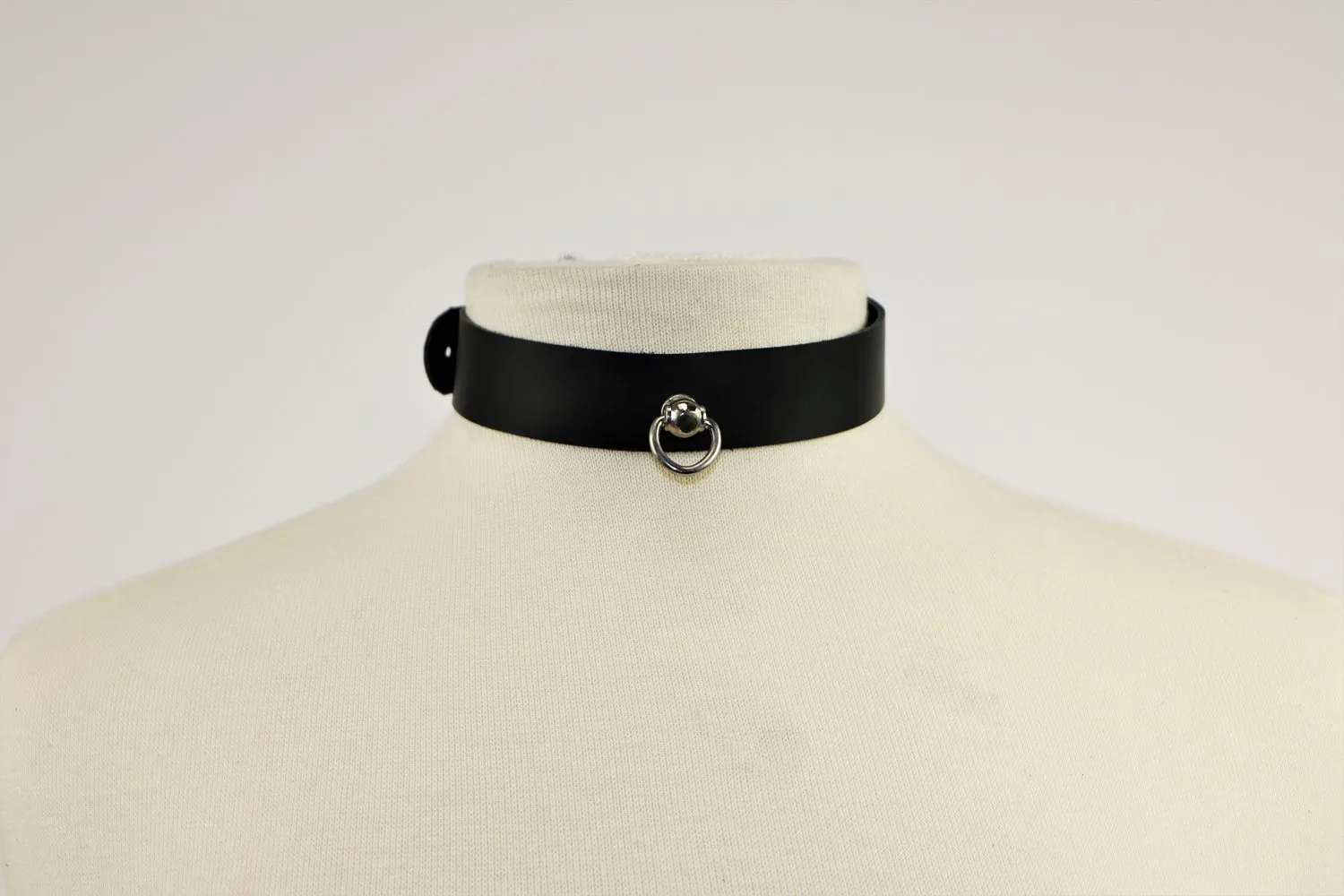 Adjustable Black Leather Kitten Collar with Stud and Small D-Ring