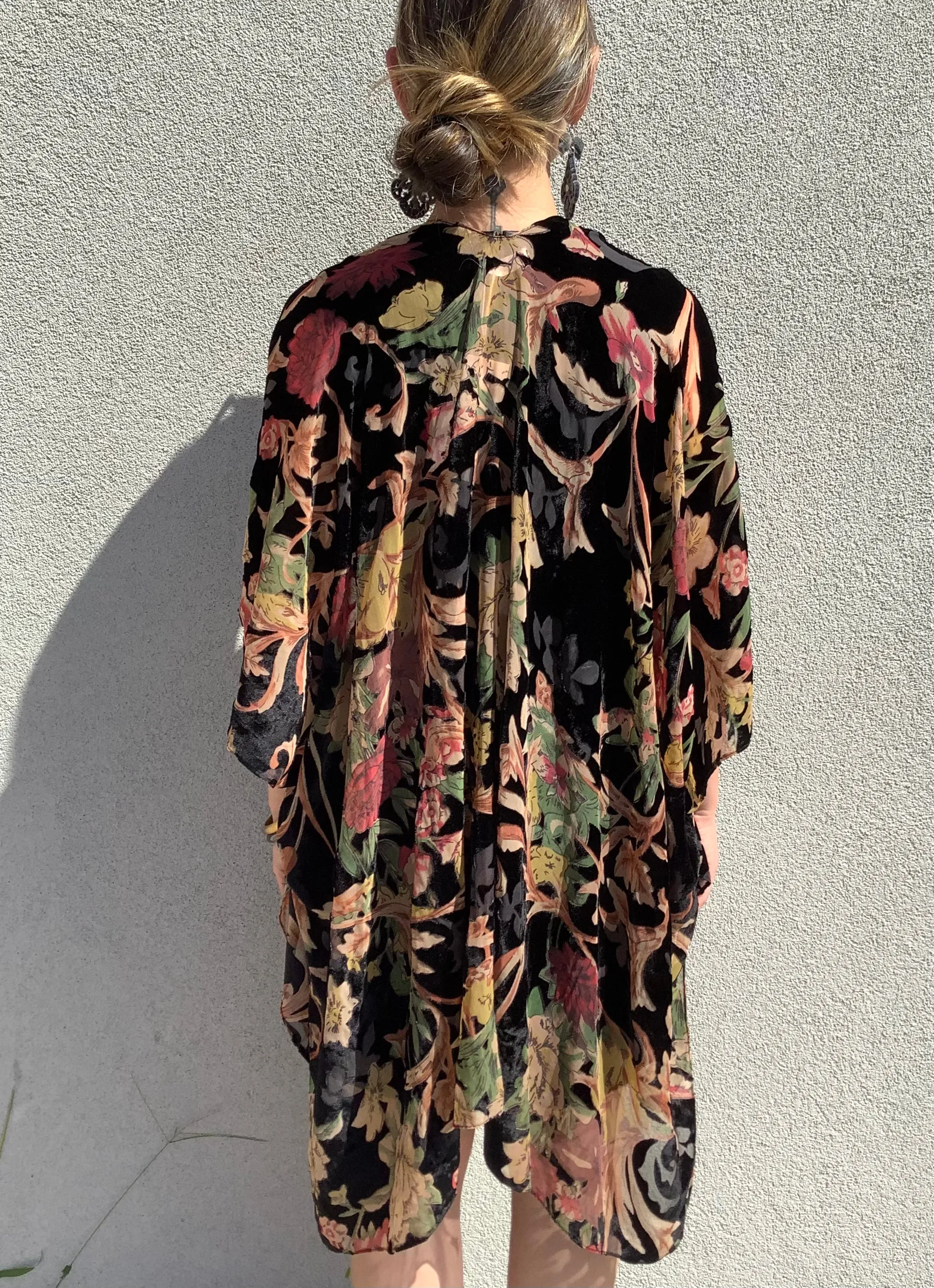 Baroque Velvet Kimono