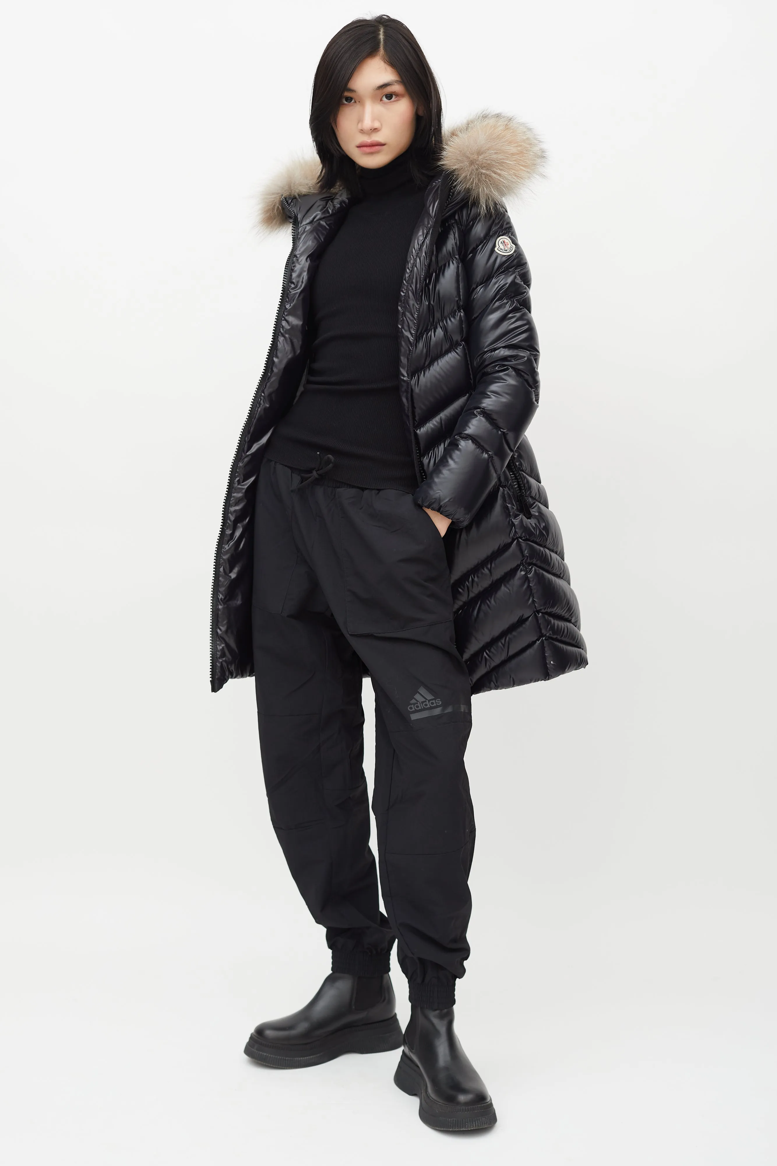 Black Shine Fulmar Fur Hood Down Jacket