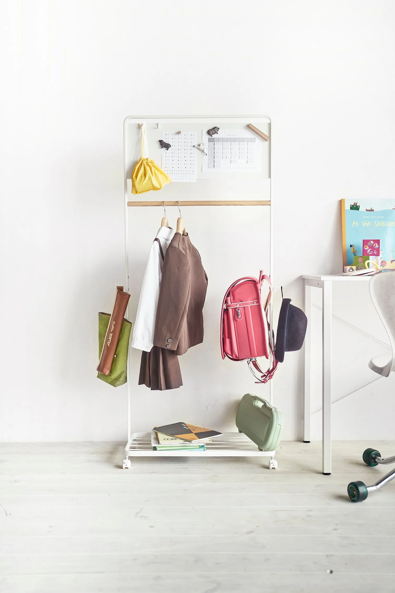 Kids Coat Rack with Panel