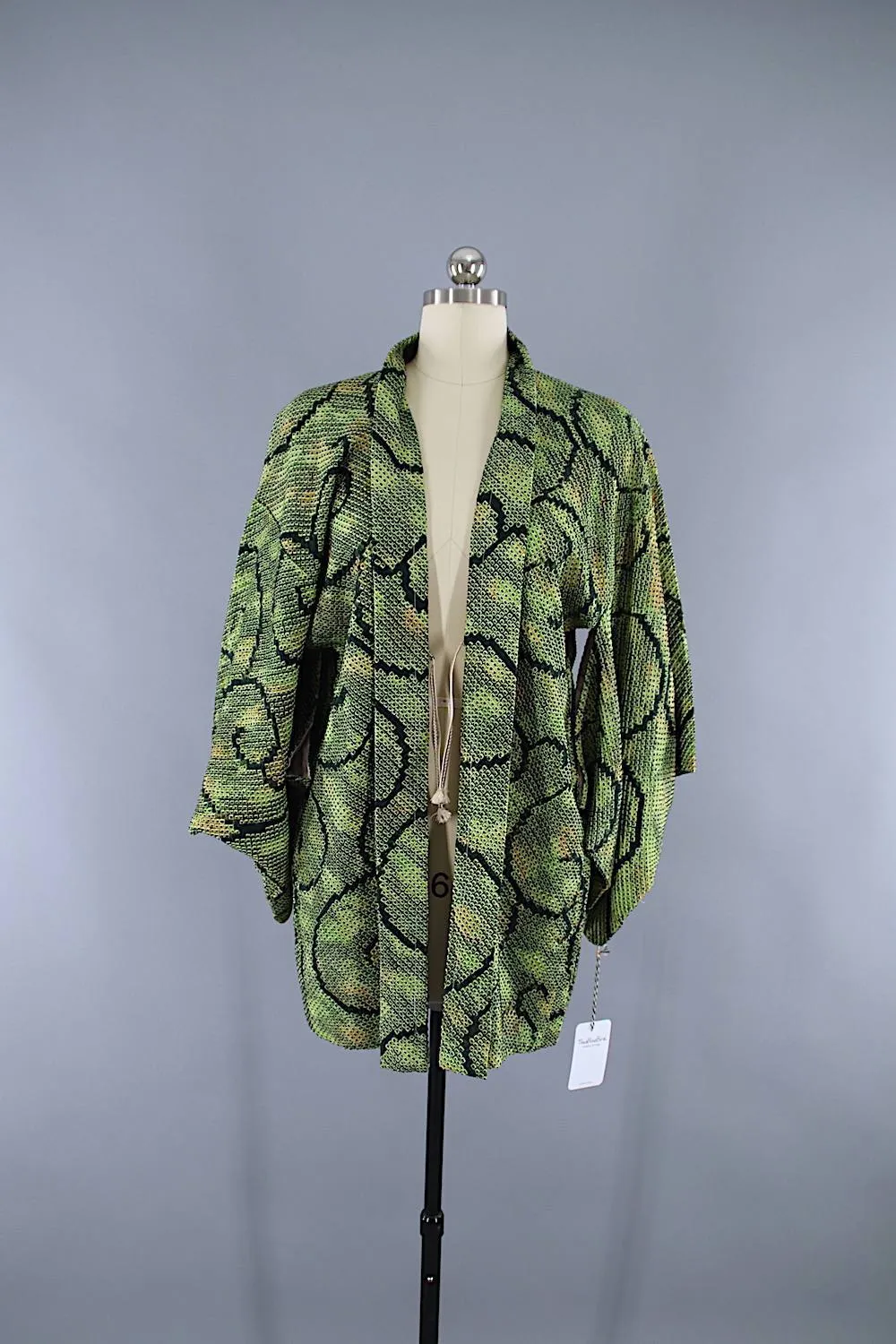 Vintage 1960s Silk Haori Kimono Jacket / Green & Black Shibori Dyed