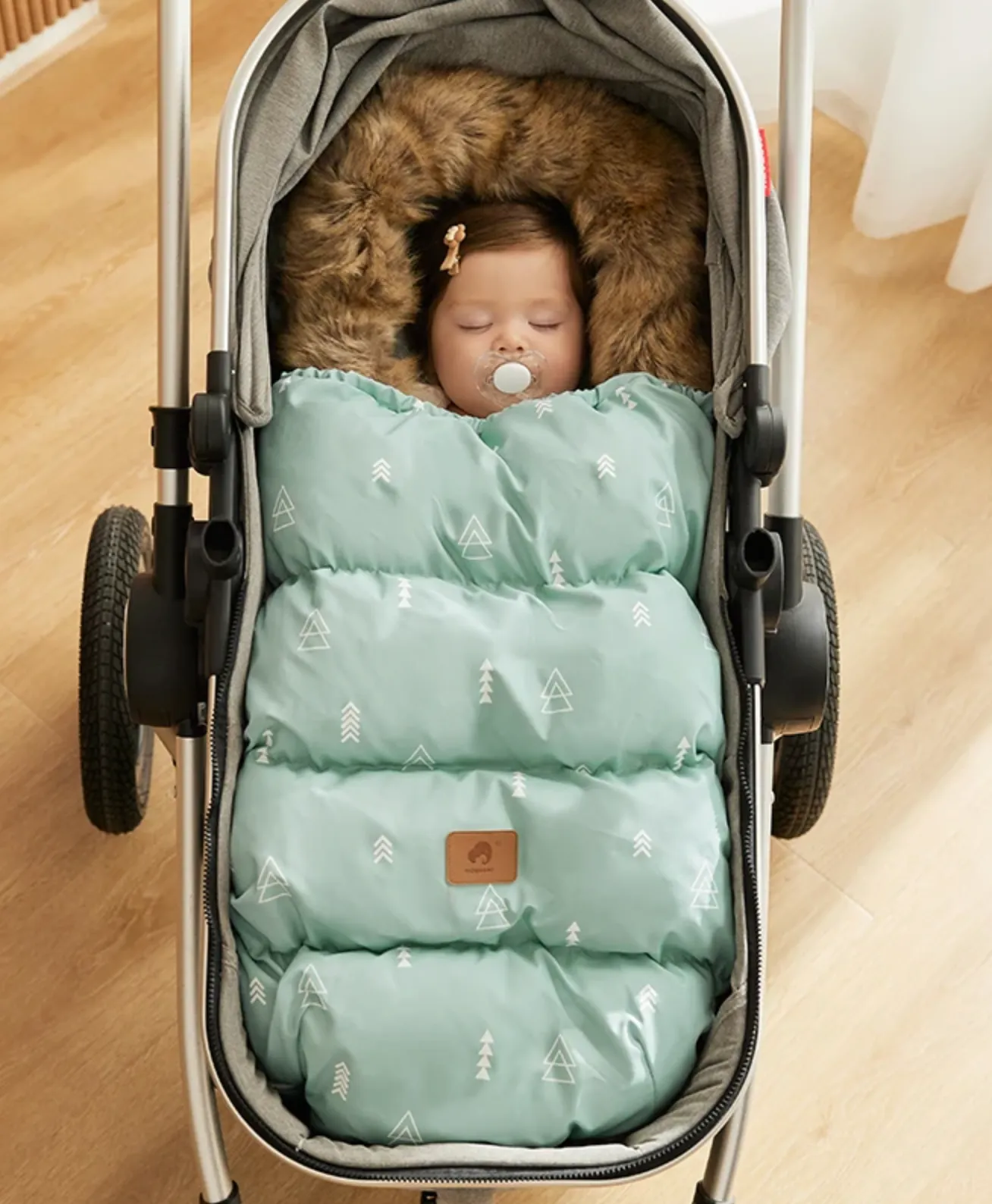 WinterSnug Fur-Collar Baby Stroller Sleeping Bag